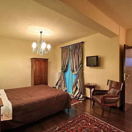 Aiora 4* فيتينا